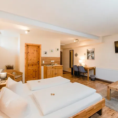 Im Hexenwinkel Wiernsheim