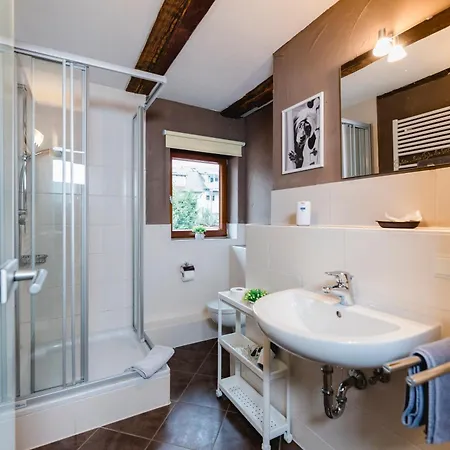 Im Hexenwinkel ホテル Wiernsheim