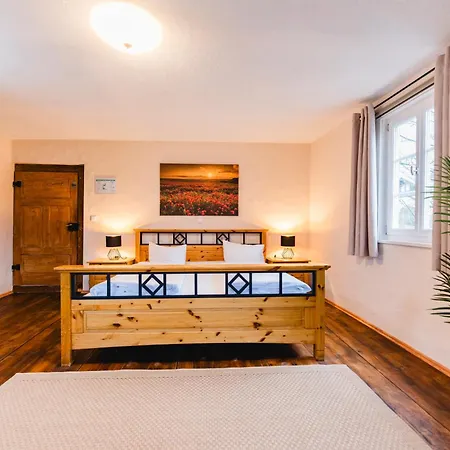 Im Hexenwinkel Wiernsheim